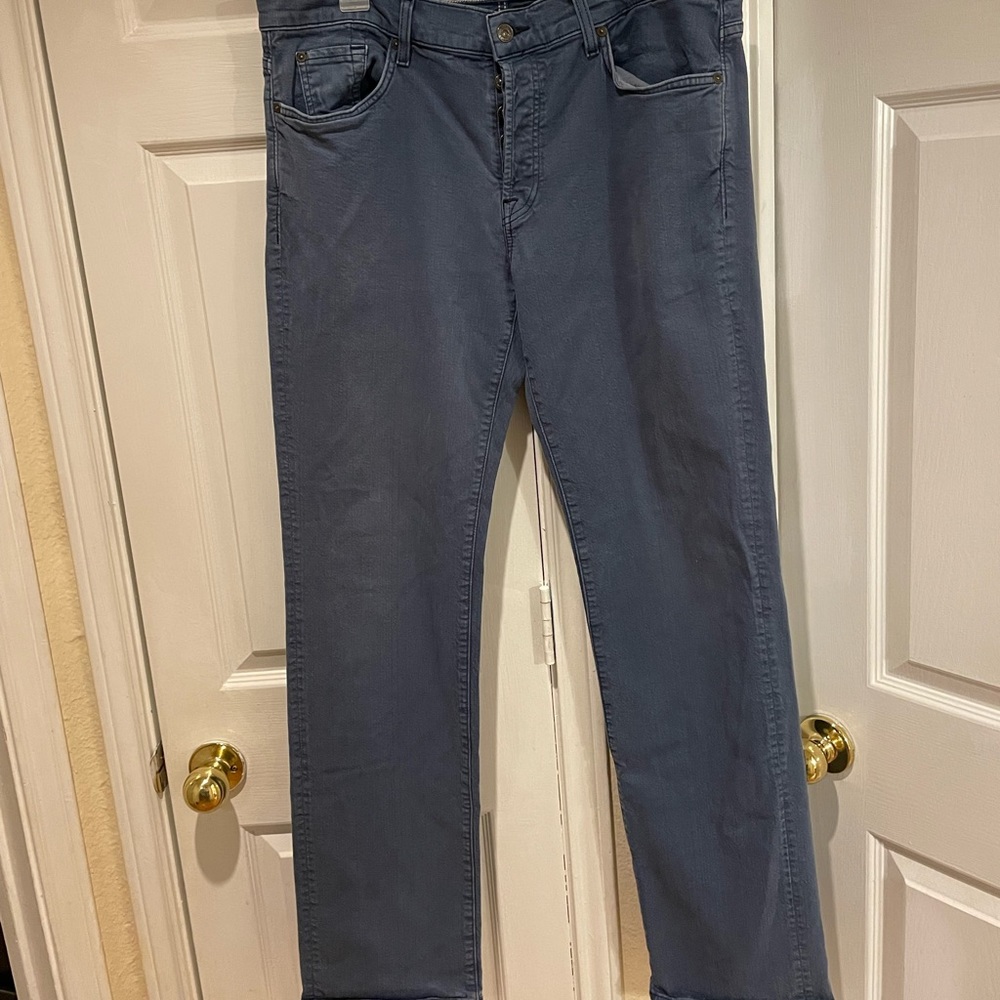 7 for all mankind mens standard button fly jeans. Size 36